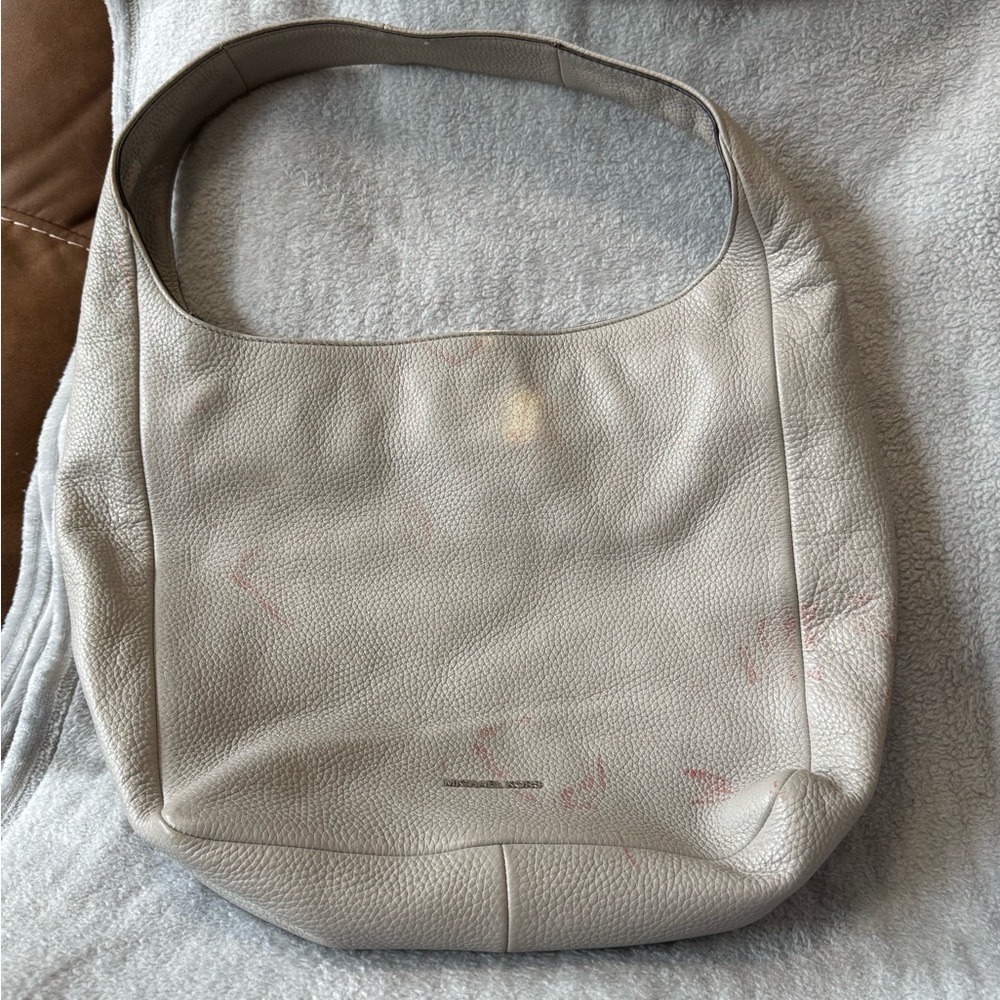 Michael Kors Cream Hobo Bag with Slouchy Design